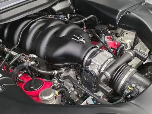 2018 Maserati GranTurismo Sport