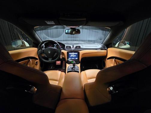 2018 Maserati GranTurismo Sport