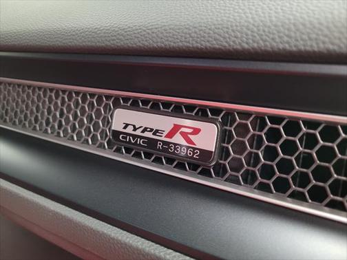 2025 Honda Civic Type R Base