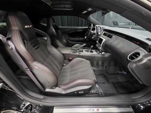 Black 2015 Chevrolet Camaro ZL1