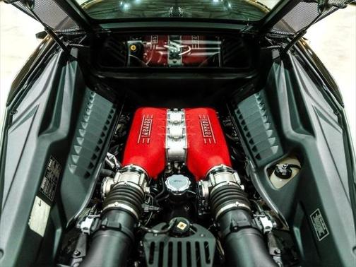 2010 Ferrari 458 Italia Base