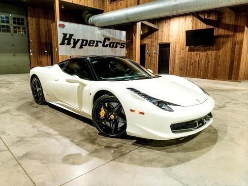 2010 Ferrari 458 Italia Base