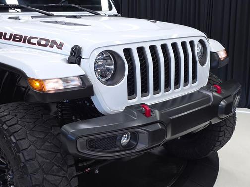 Bright White Clearcoat 2023 Jeep Gladiator Rubicon