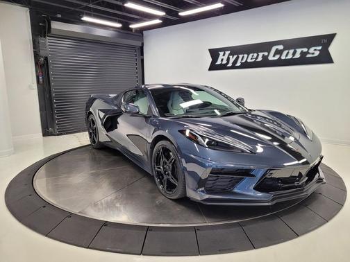2020 Chevrolet Corvette Stingray w/2LT