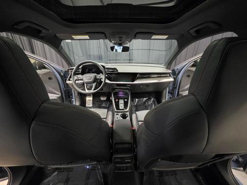 2023 Audi RS 3 TFSI quattro S tronic