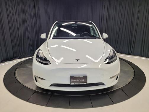 2023 Tesla Model Y Performance Dual Motor All-Wheel Drive