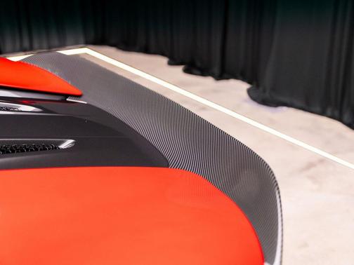 2016 McLaren 570S Base