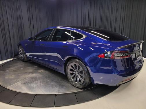 2020 Tesla Model S Long Range