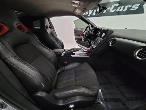 2009 Nissan GT-R Premium