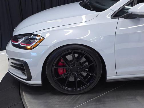 White Silver 2018 Volkswagen Golf GTI 2.0T S 4-Door