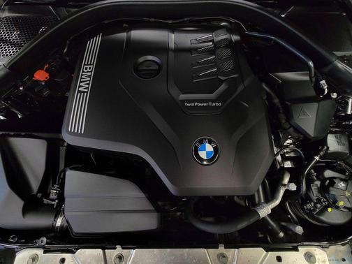 2019 BMW 330 xDrive