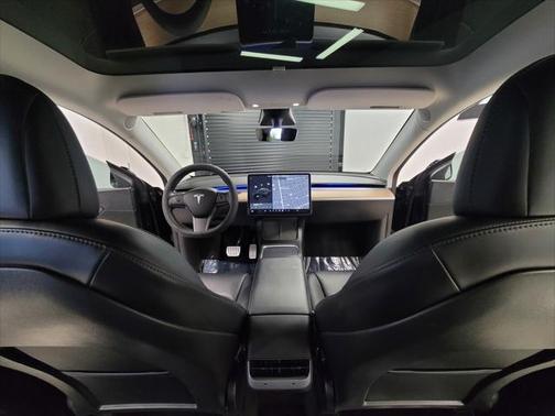 2022 Tesla Model Y Performance Dual Motor All-Wheel Drive