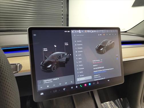 2022 Tesla Model Y Performance Dual Motor All-Wheel Drive