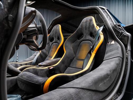 2024 McLaren 750S Coupe