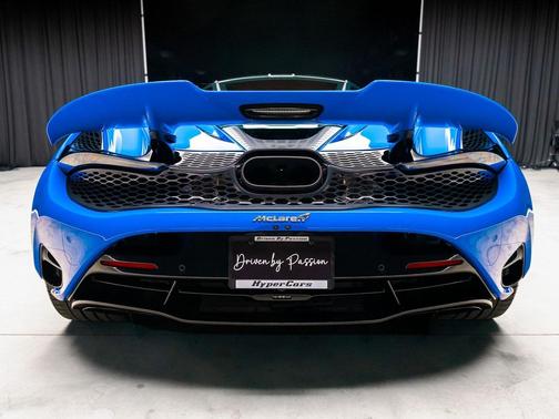 2024 McLaren 750S Coupe