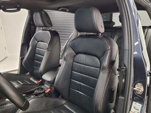 2021 Volkswagen Golf GTI 2.0T SE DSG