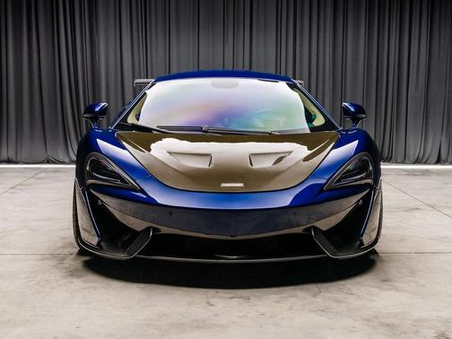2017 McLaren 570S 2dr Coupe
