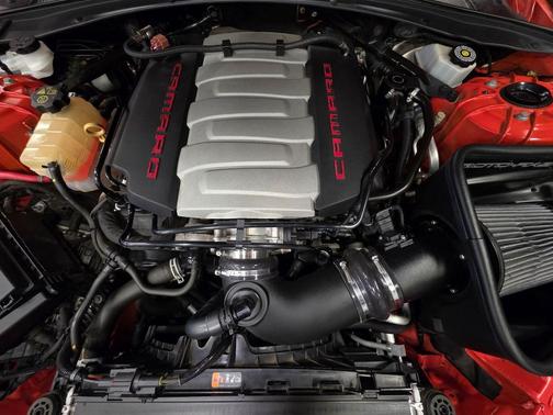 Crush 2018 Chevrolet Camaro 2SS