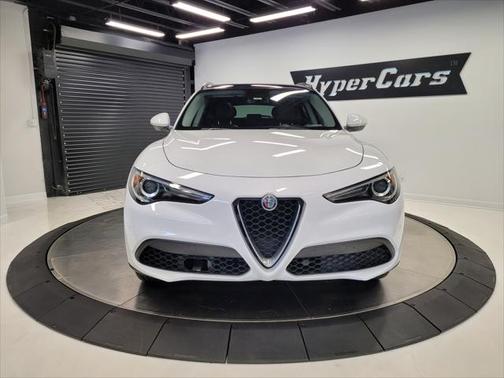 2018 Alfa Romeo Stelvio Sport