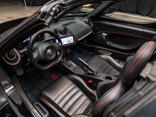 2018 Alfa Romeo 4C Spider Base