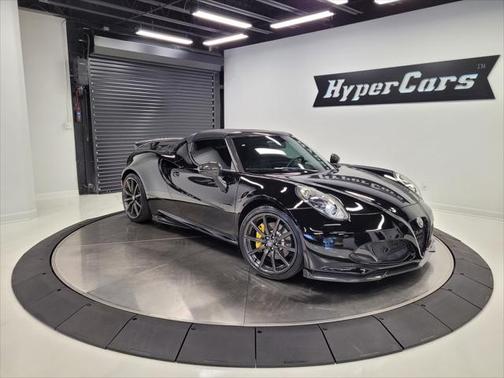 2018 Alfa Romeo 4C Spider Base