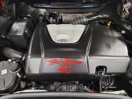2018 Alfa Romeo 4C Spider Base