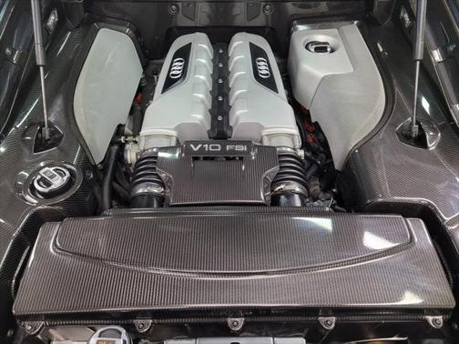 2010 Audi R8 5.2 quattro