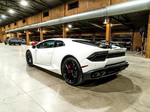 2017 Lamborghini Huracan LP580-2