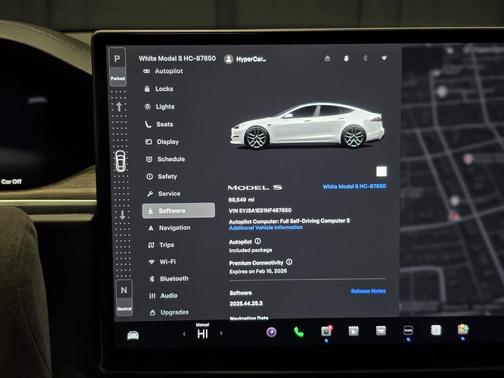 2022 Tesla Model S Base