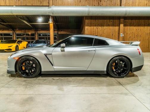 2009 Nissan GT-R Premium