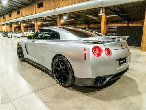 2009 Nissan GT-R Premium