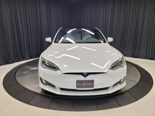 2017 Tesla Model S 75D