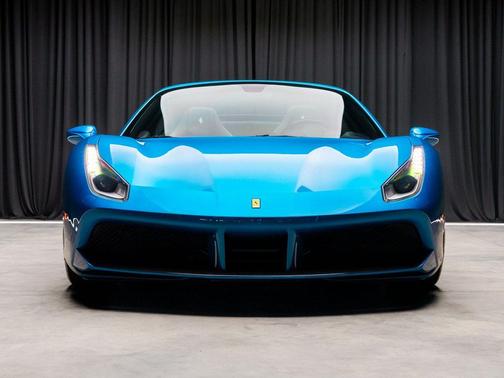 2016 Ferrari 488 Spider Base