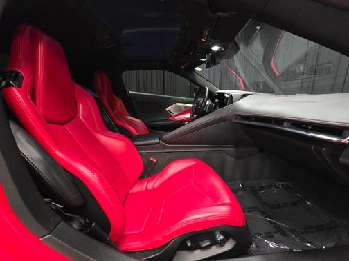 2020 Chevrolet Corvette Stingray w/2LT