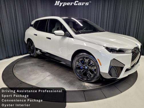 2025 BMW iX xDrive50