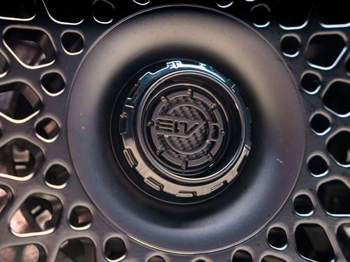 2024 McLaren 750S Coupe