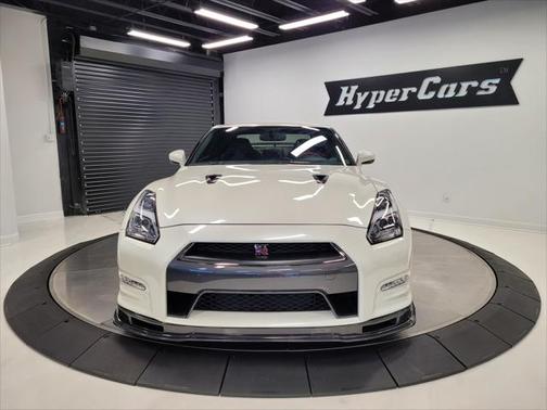 2014 Nissan GT-R Black Edition