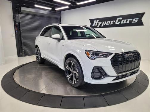 2024 Audi Q3 45 S line Premium Plus