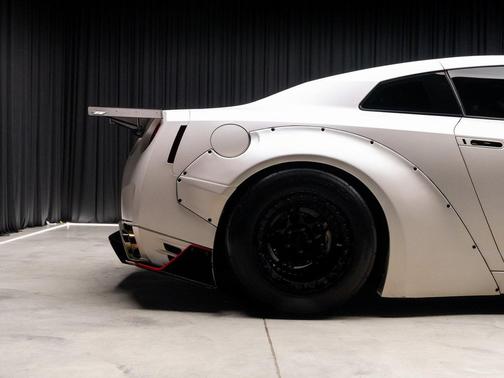 2013 Nissan GT-R Premium