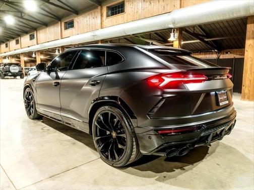 2020 Lamborghini Urus 4dr SUV