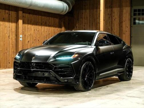 2020 Lamborghini Urus 4dr SUV