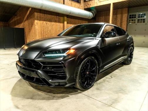 2020 Lamborghini Urus 4dr SUV