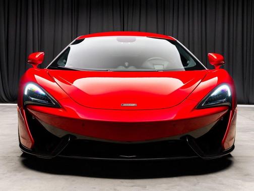 2017 McLaren 570S Base