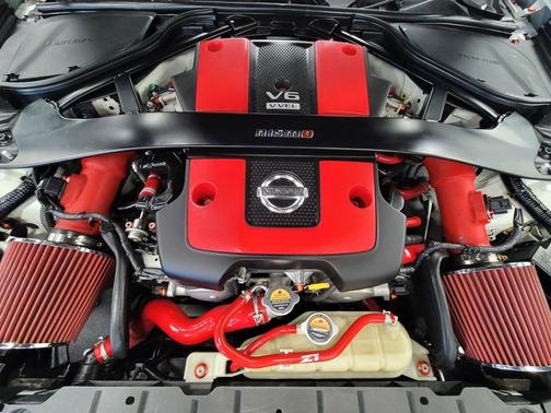 2017 Nissan 370Z NISMO