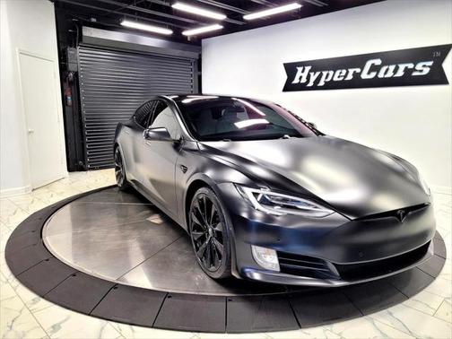 2020 Tesla Model S Long Range