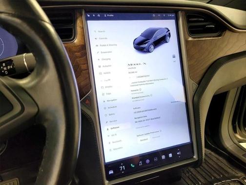 2019 Tesla Model X 75D
