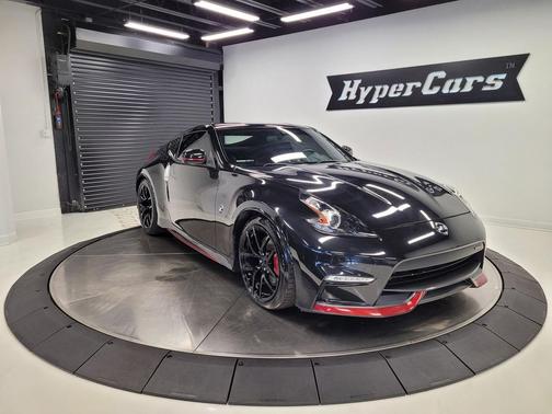 2017 Nissan 370Z NISMO
