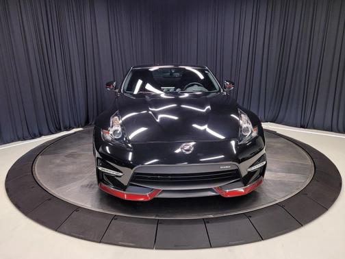 2017 Nissan 370Z NISMO