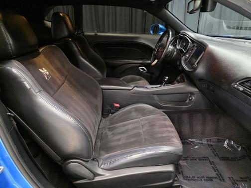 2016 Dodge Challenger R/T Scat Pack