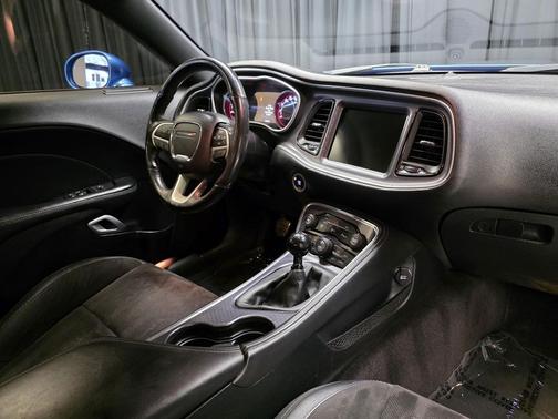 2016 Dodge Challenger R/T Scat Pack